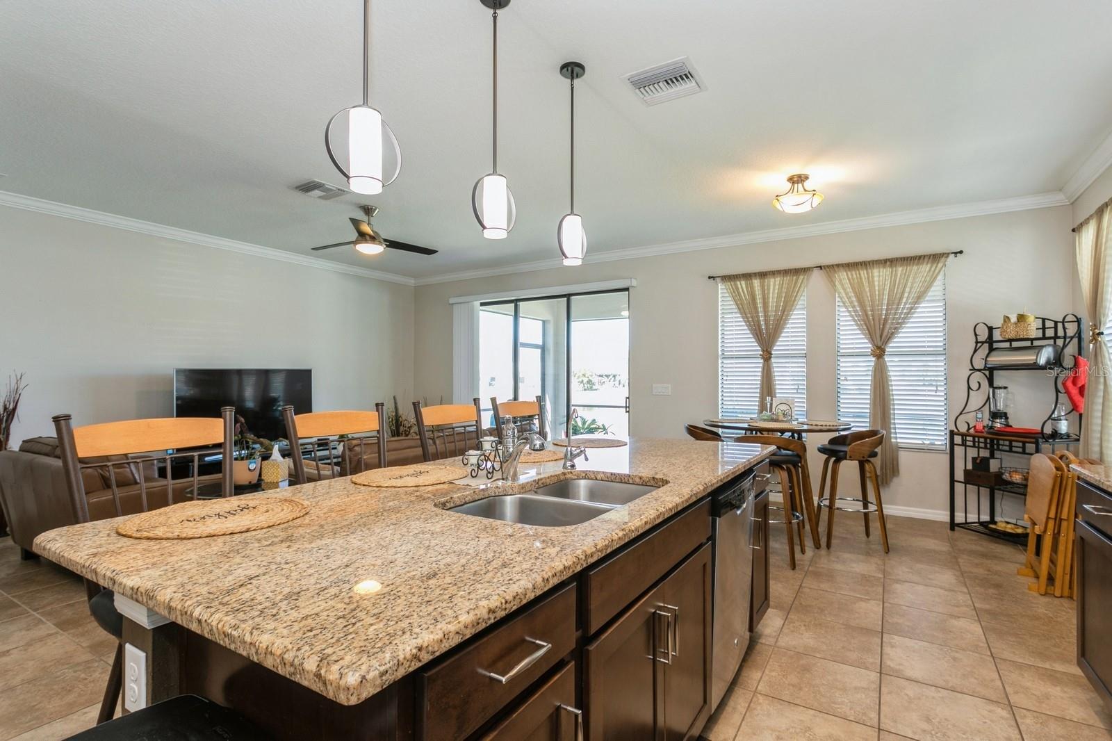 5006 IVORY STONE DR, WIMAUMA, FL, 33598