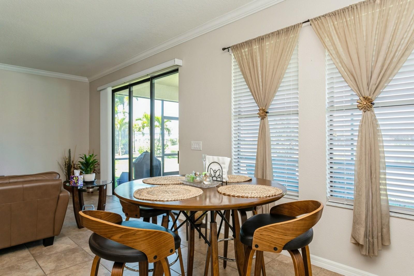 5006 IVORY STONE DR, WIMAUMA, FL, 33598