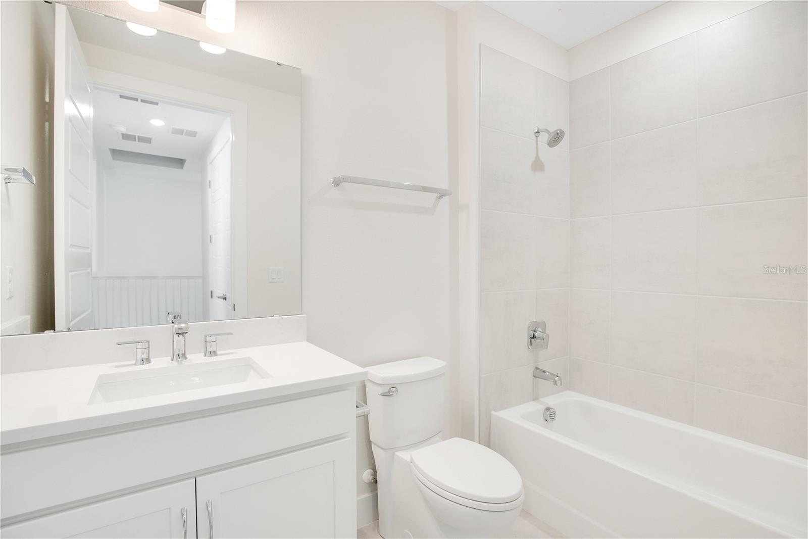 320 CENTER LAKE LN #318, OVIEDO, FL, 32765