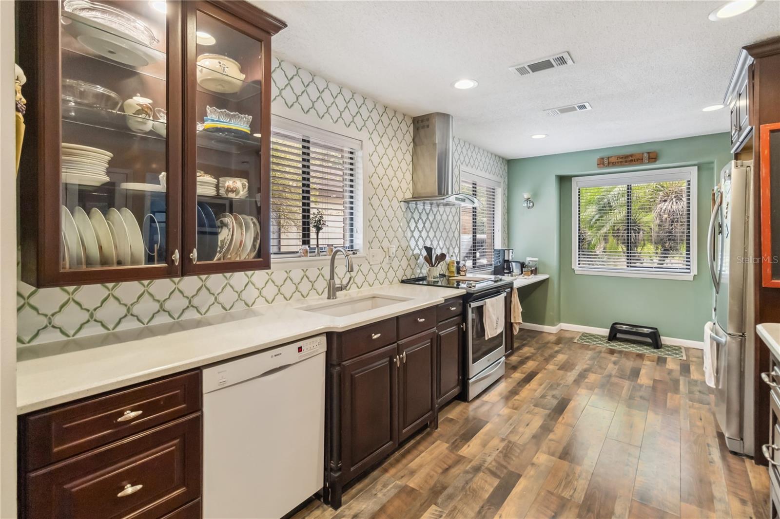 106 WATERWOOD DR, YALAHA, FL, 34797