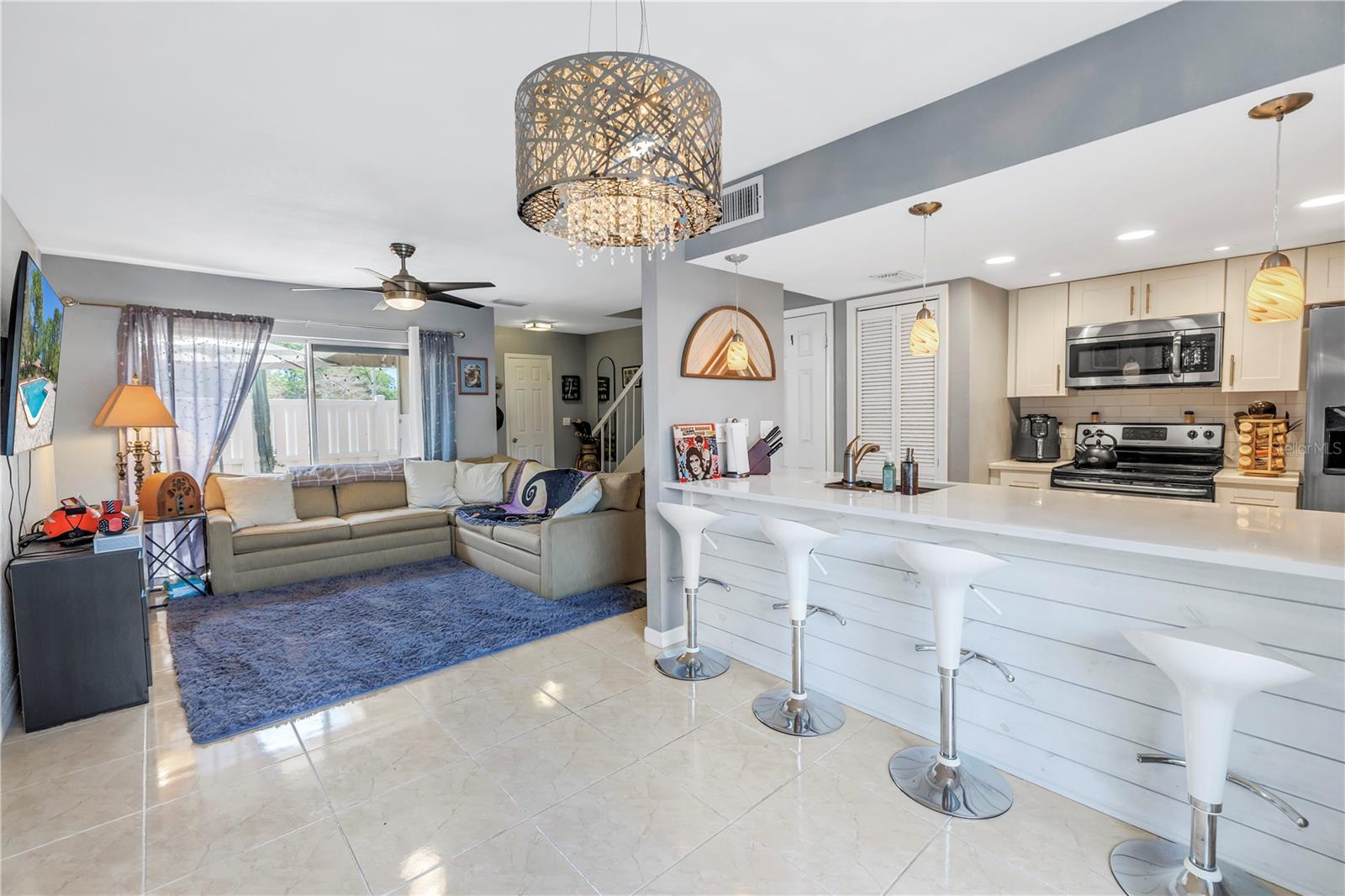 6902 EL CENTRO CT, TAMPA, FL, 33634