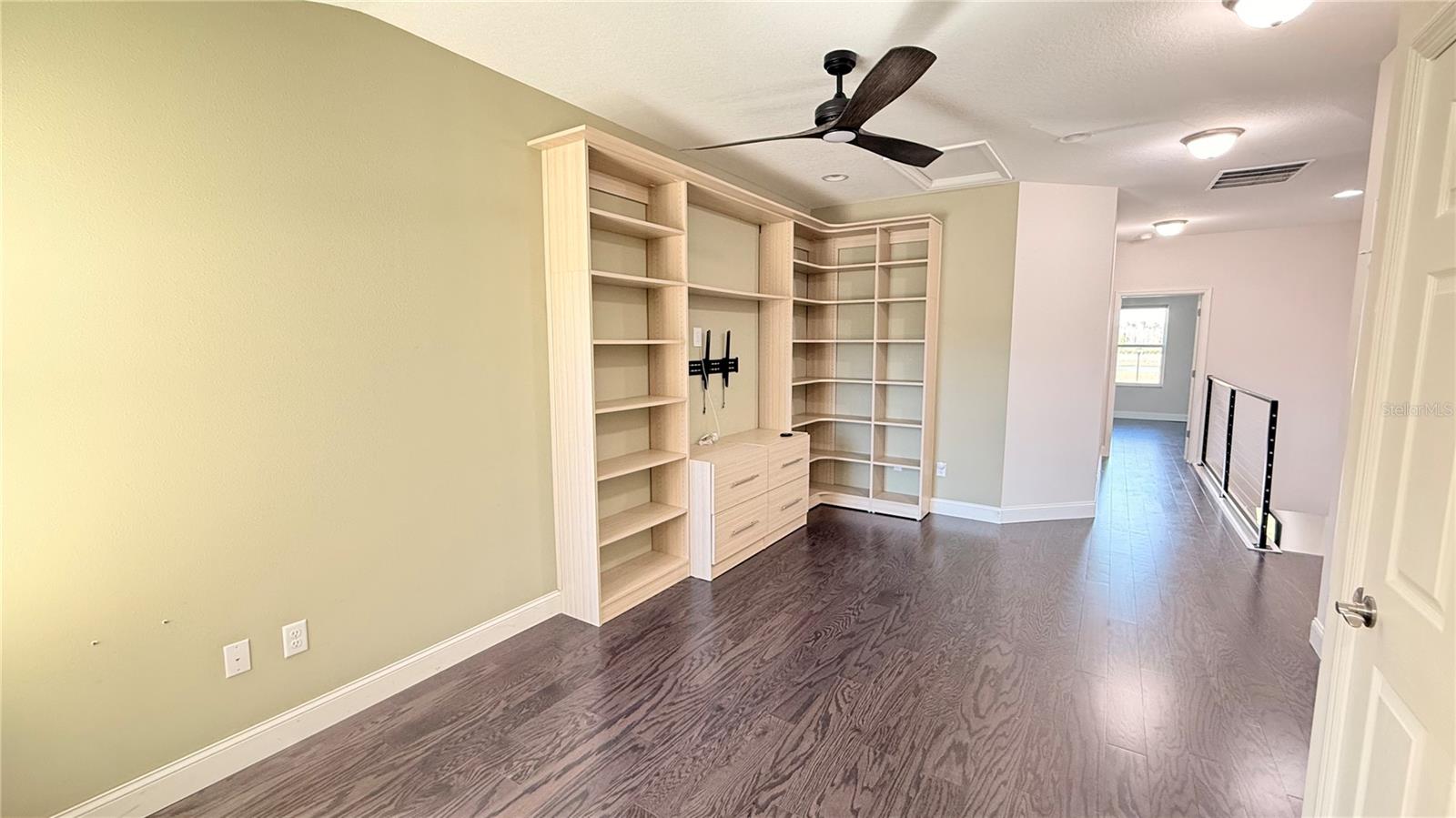 29857 SOUTHWELL LN, WESLEY CHAPEL, FL, 33543