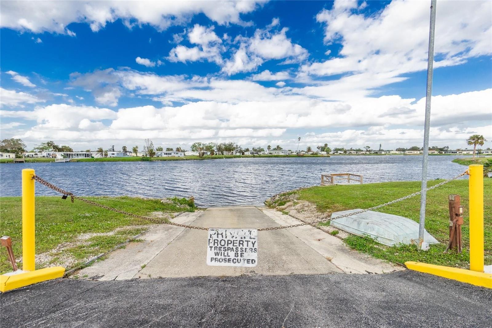 1556 BLUE HERON DR, ENGLEWOOD, FL, 34224