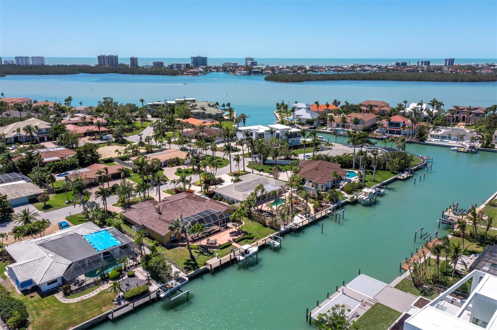 524 N SPOONBILL DR, SARASOTA, FL, 34236
