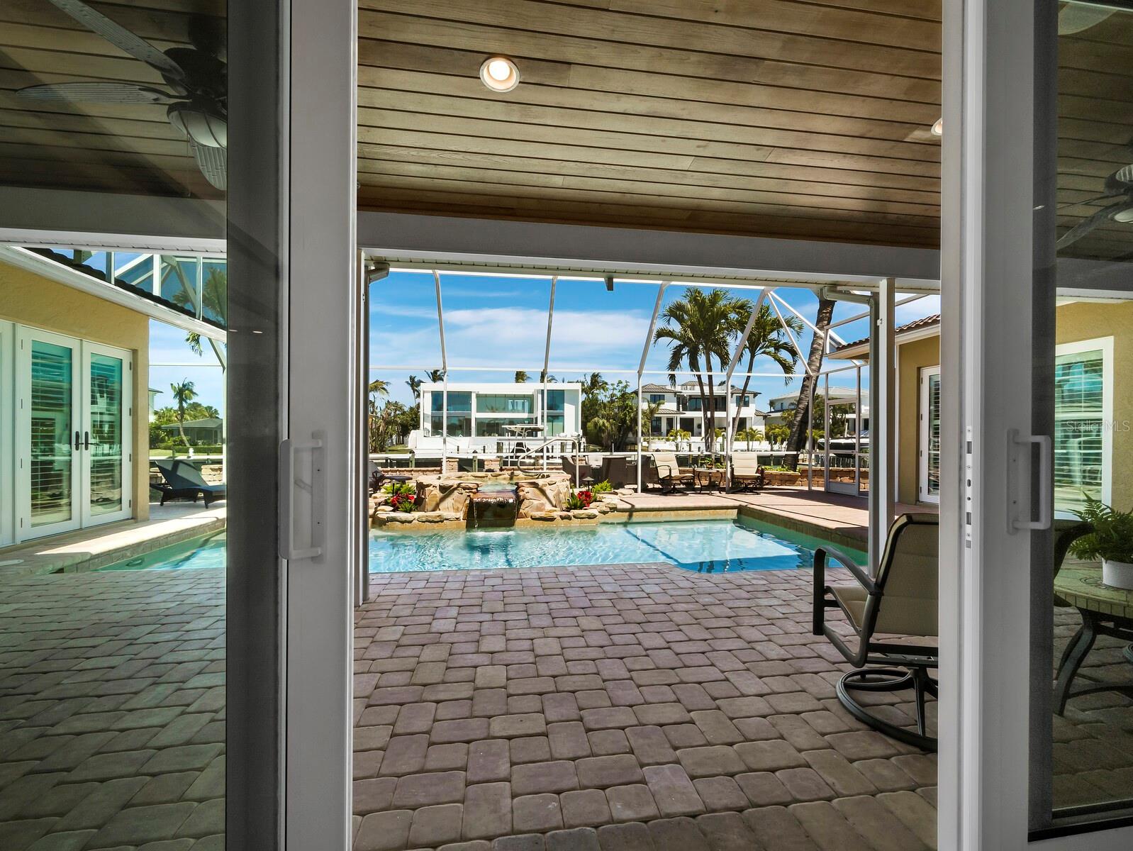 524 N SPOONBILL DR, SARASOTA, FL, 34236