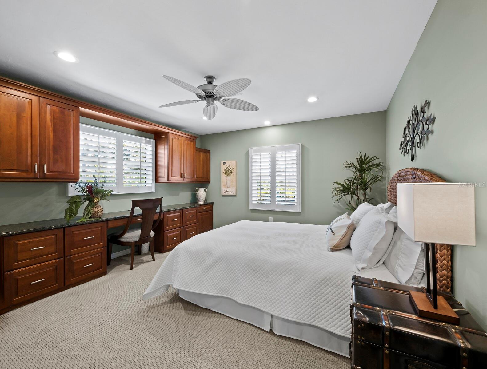 524 N SPOONBILL DR, SARASOTA, FL, 34236