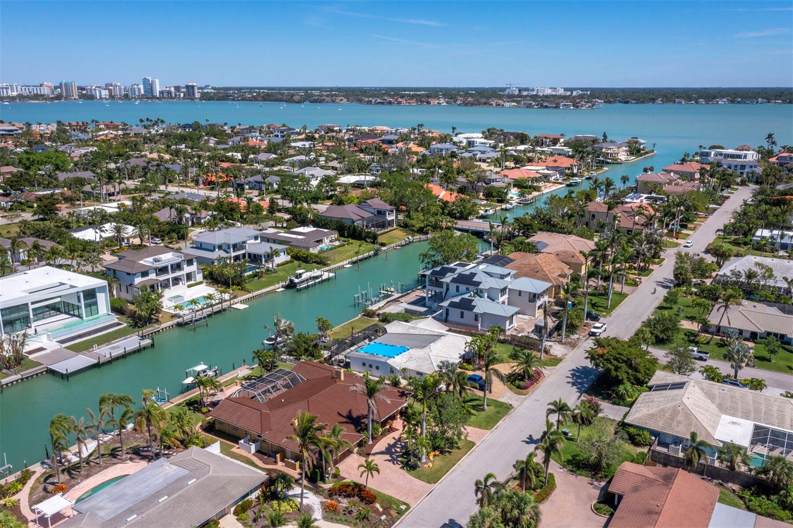 524 N SPOONBILL DR, SARASOTA, FL, 34236