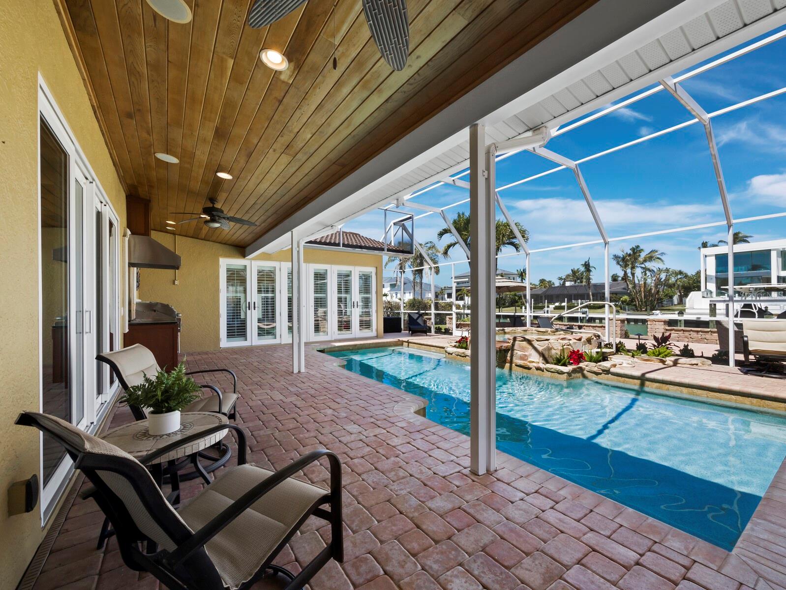 524 N SPOONBILL DR, SARASOTA, FL, 34236