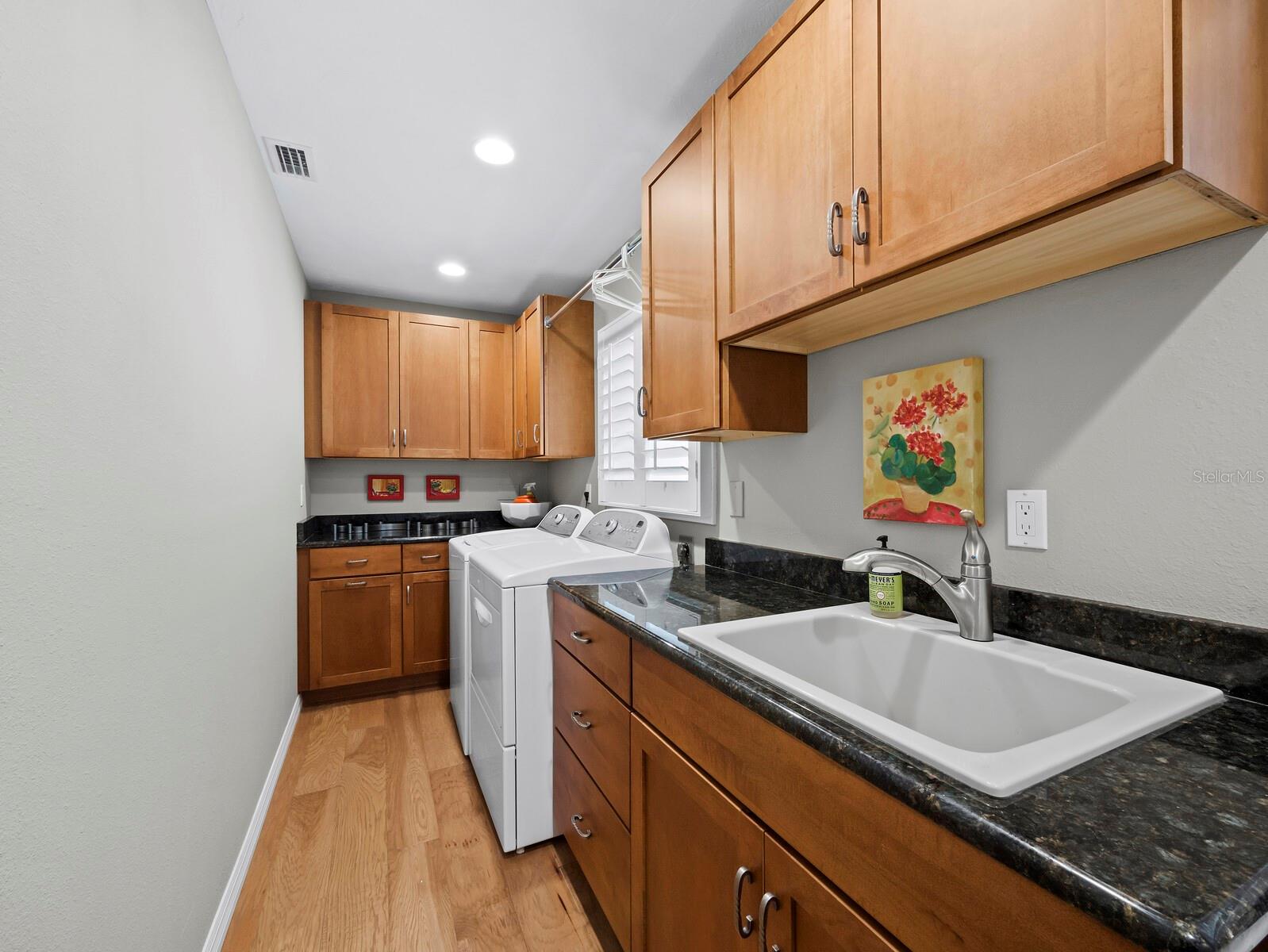 524 N SPOONBILL DR, SARASOTA, FL, 34236
