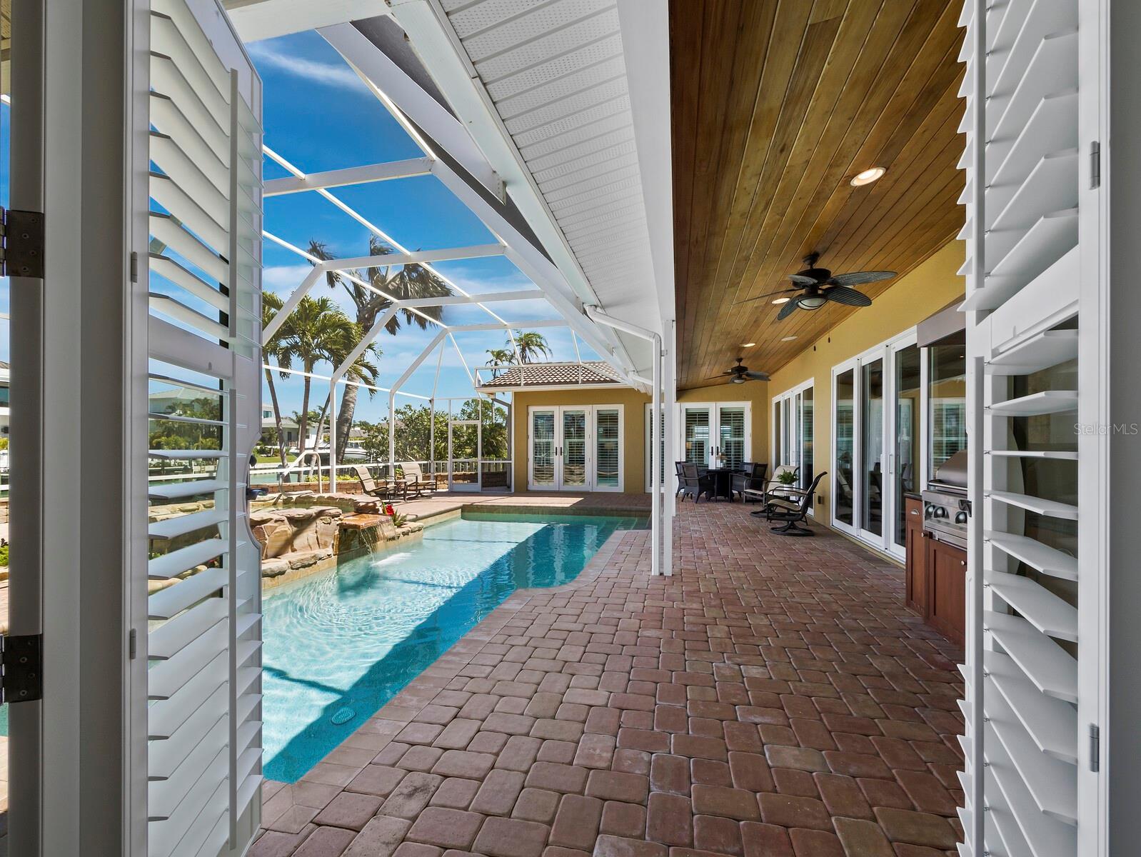 524 N SPOONBILL DR, SARASOTA, FL, 34236