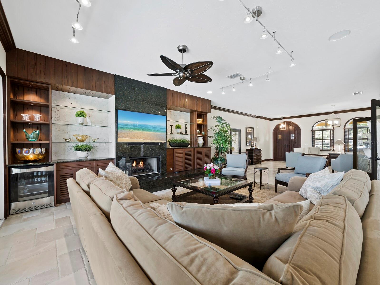 524 N SPOONBILL DR, SARASOTA, FL, 34236