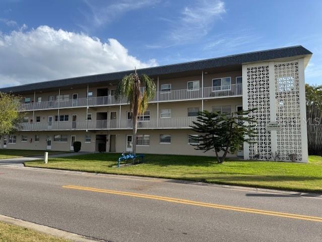 5720 13TH AVE N #105B, ST PETERSBURG, FL, 33710