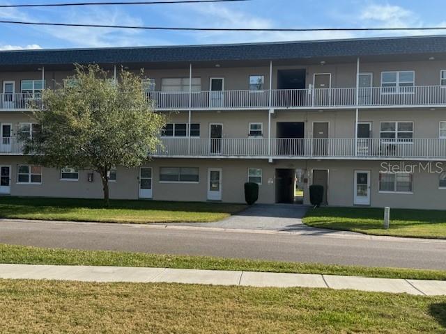 5720 13TH AVE N #105B, ST PETERSBURG, FL, 33710