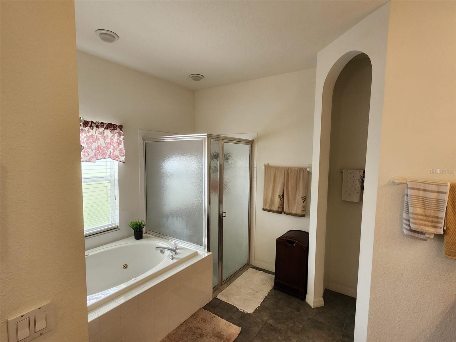 3215 COCONUT GROVE RD, LAND O LAKES, FL, 34639