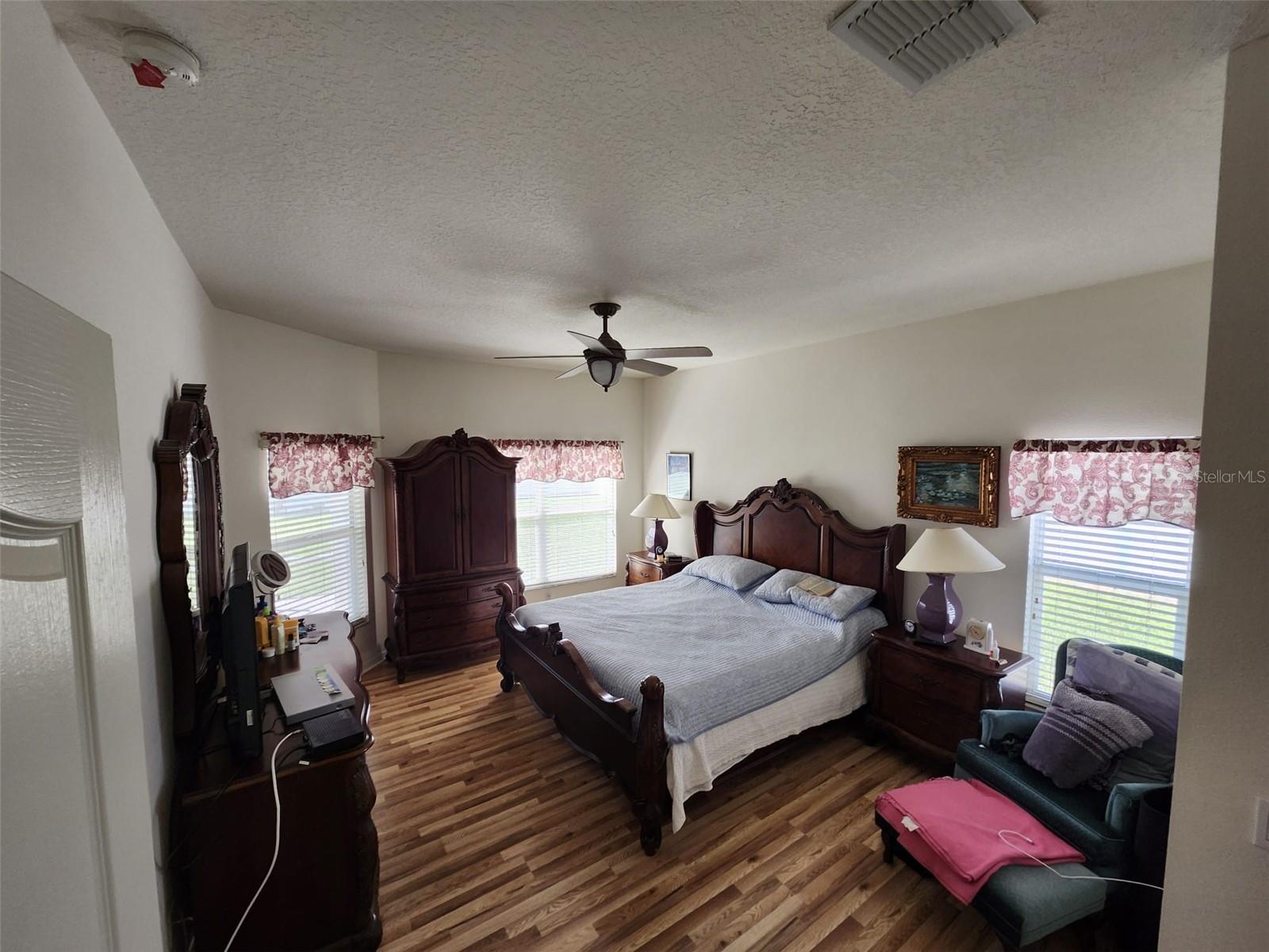 3215 COCONUT GROVE RD, LAND O LAKES, FL, 34639