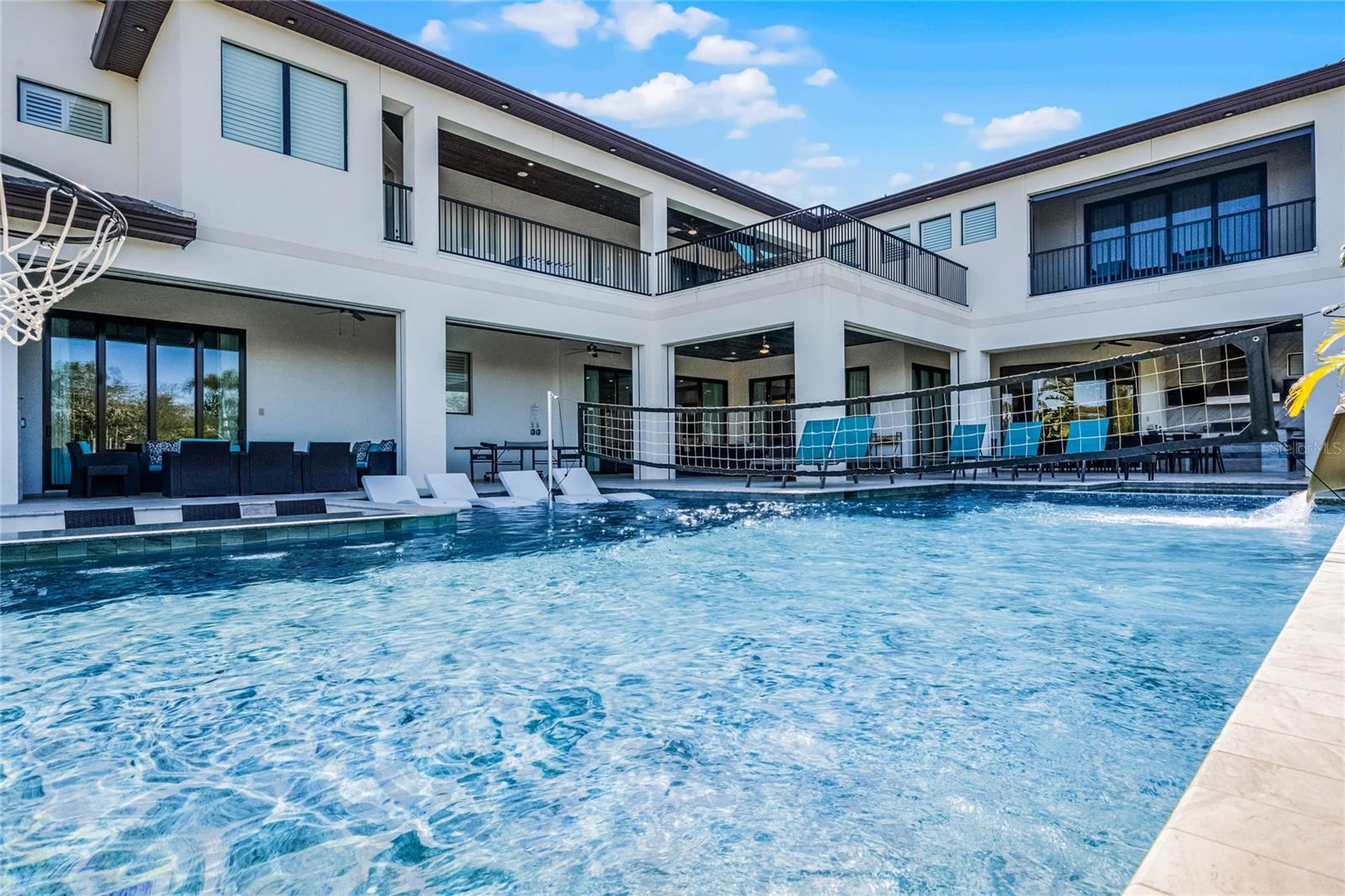 O6288561 Property Photo