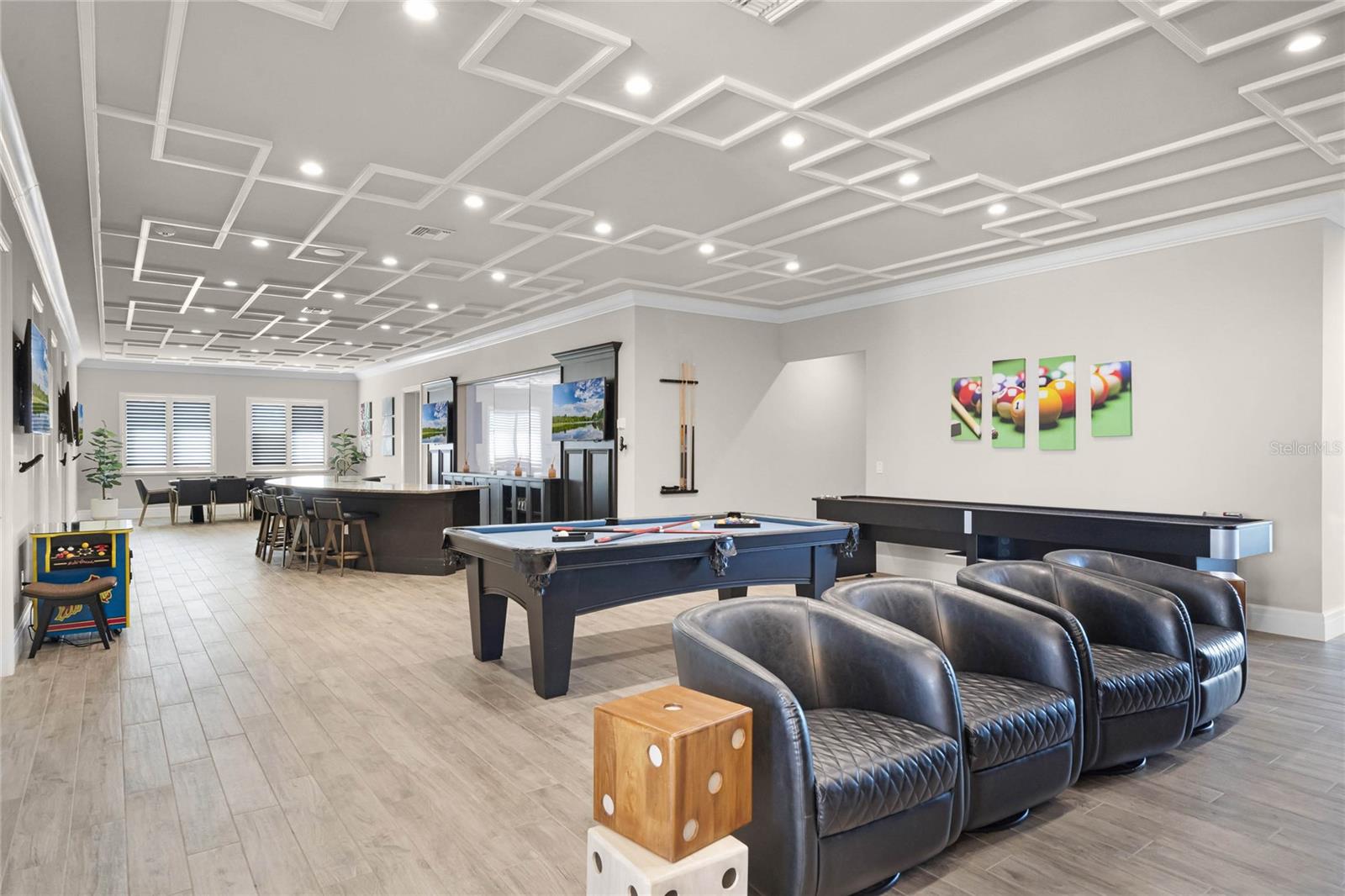 O6288561 Property Photo