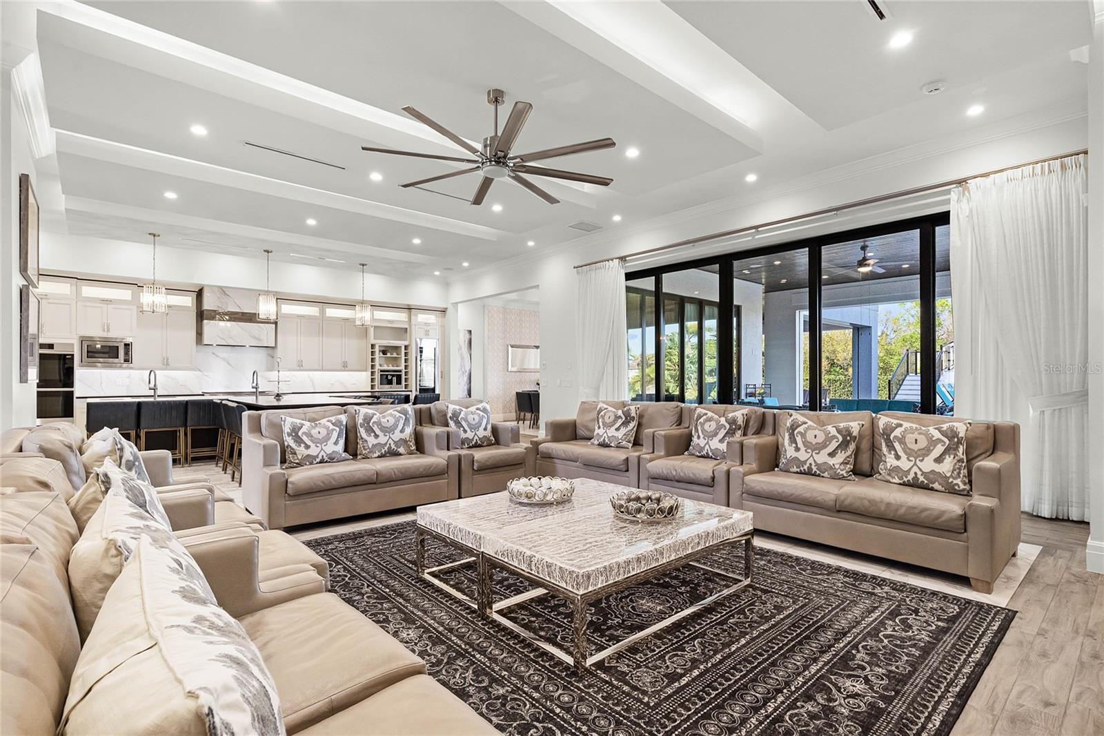 O6288561 Property Photo