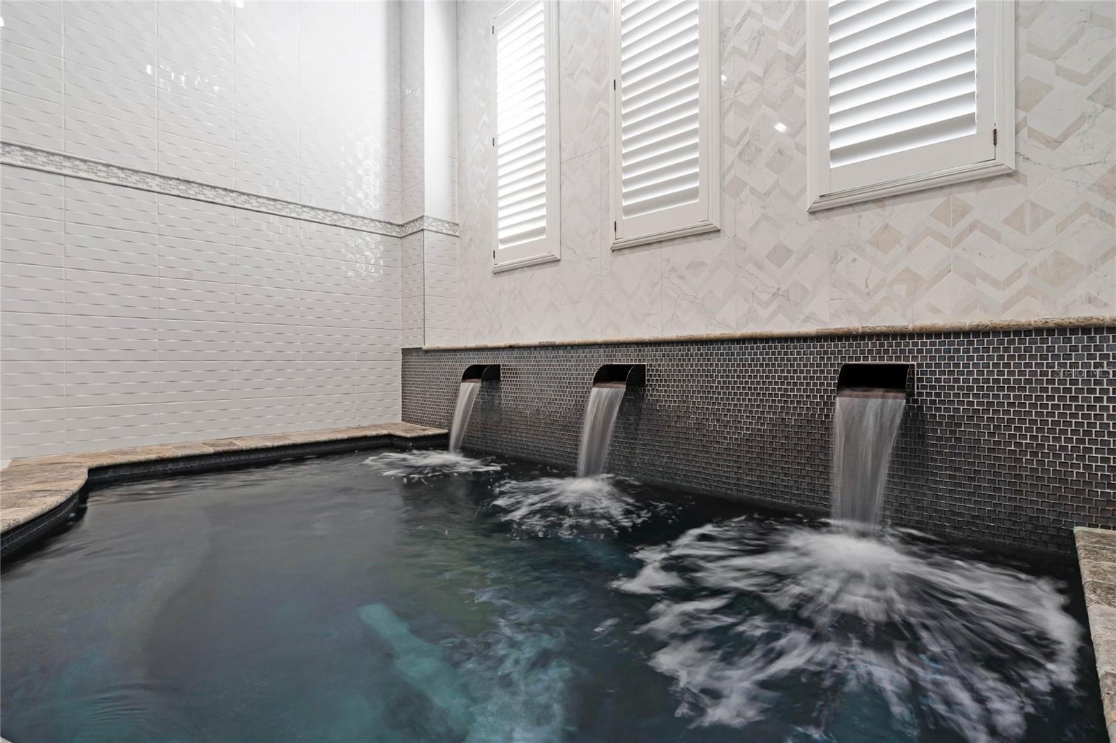 O6288561 Property Photo