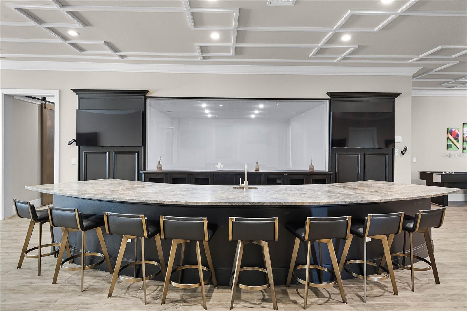 O6288561 Property Photo