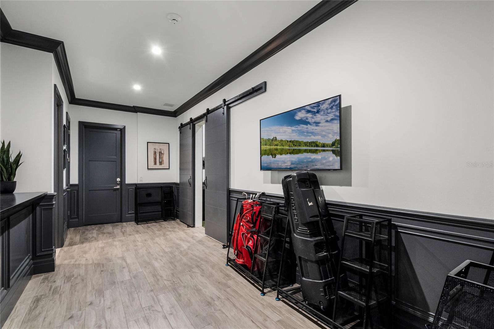 O6288561 Property Photo