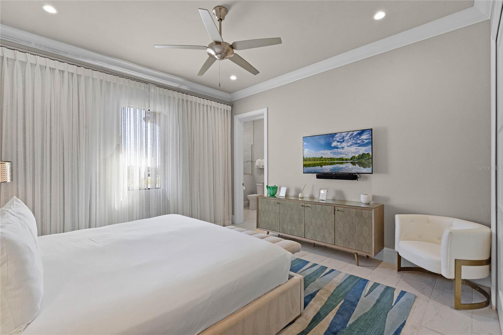 O6288561 Property Photo