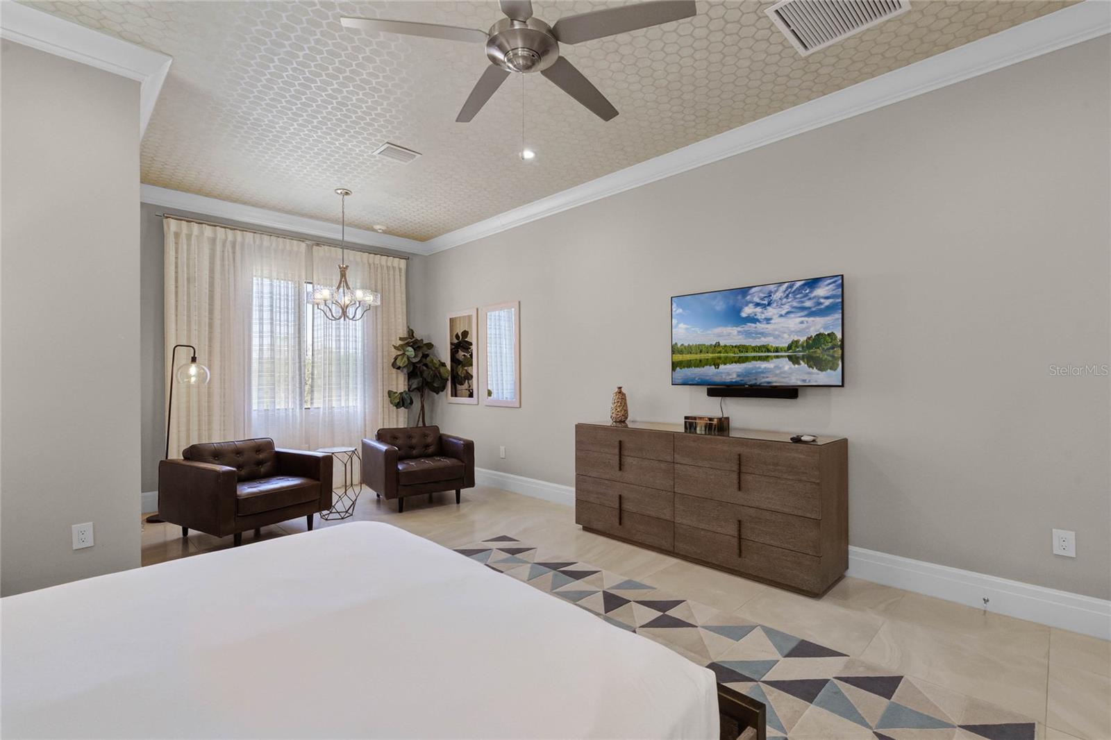 O6288561 Property Photo