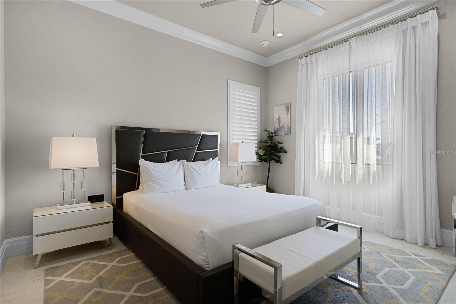 O6288561 Property Photo