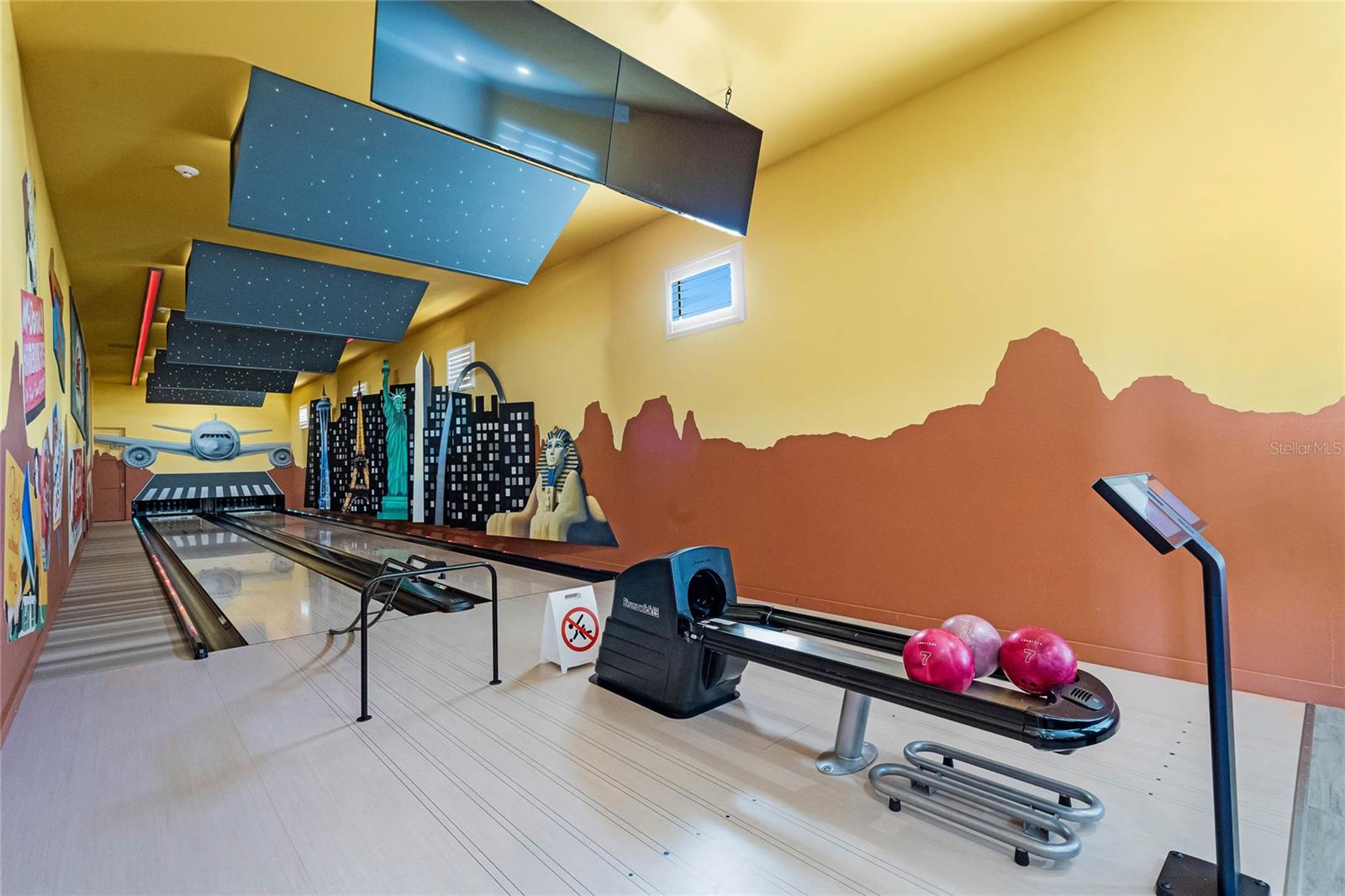 O6288561 Property Photo