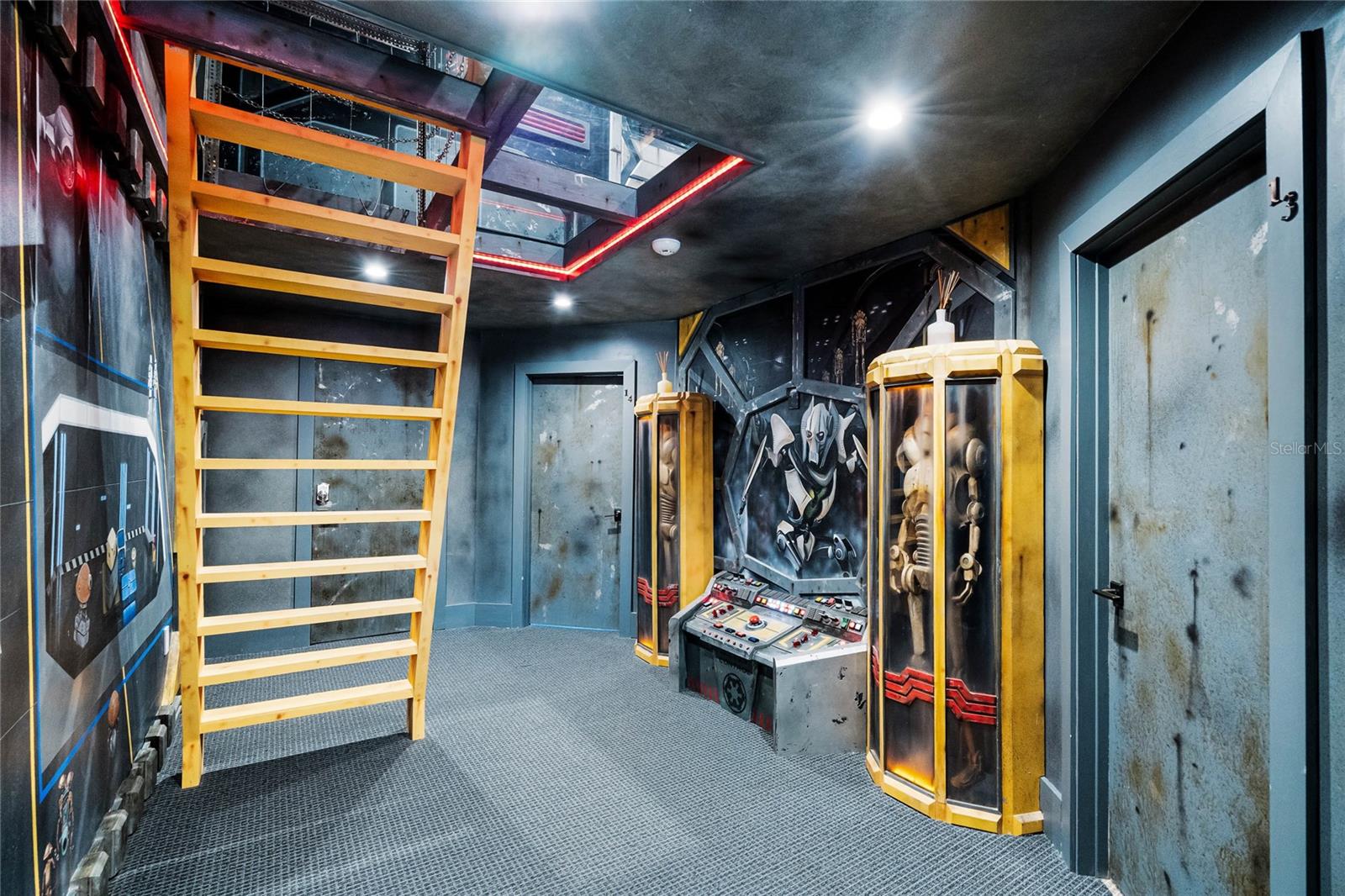 O6288561 Property Photo