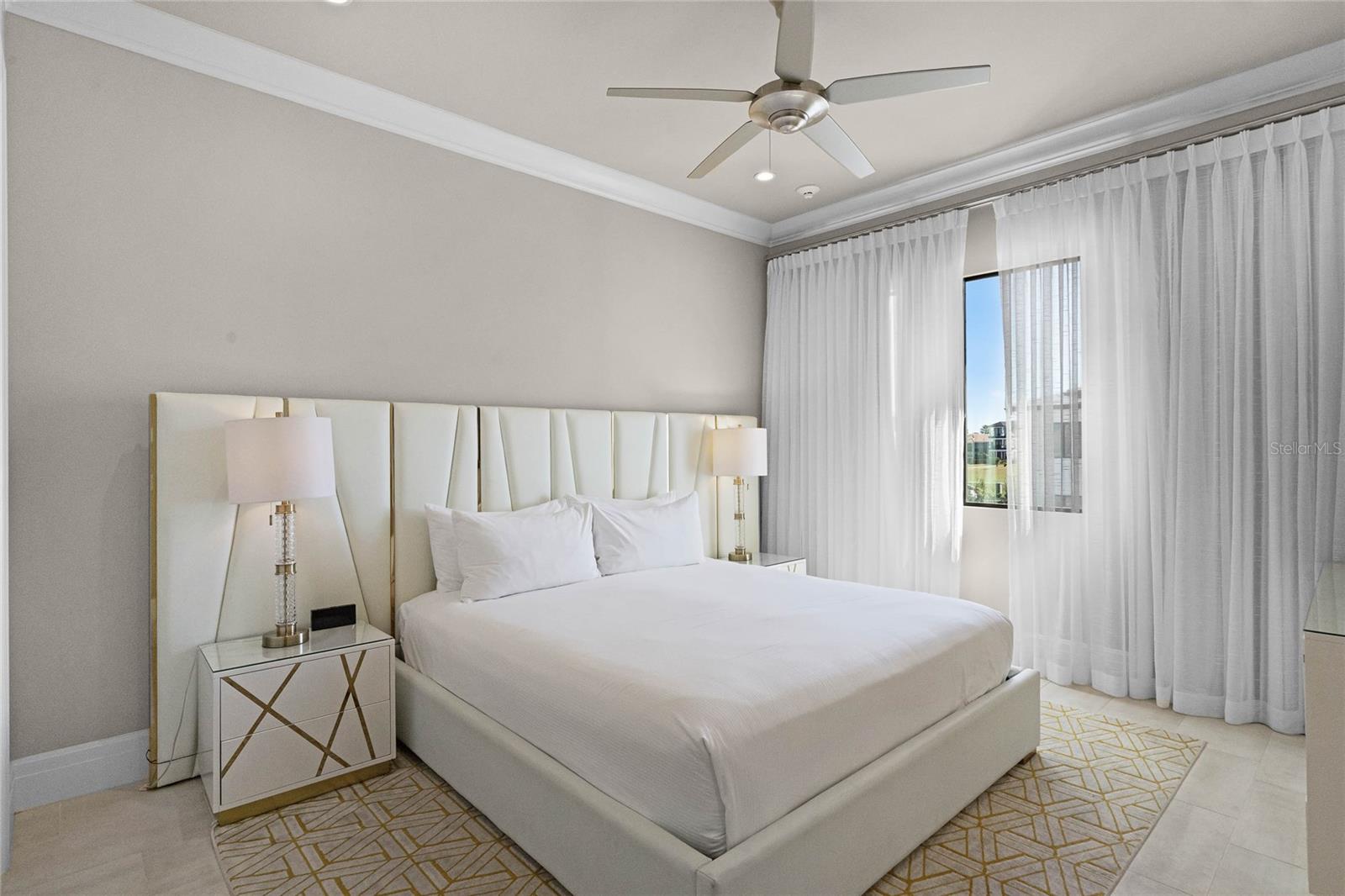 O6288561 Property Photo