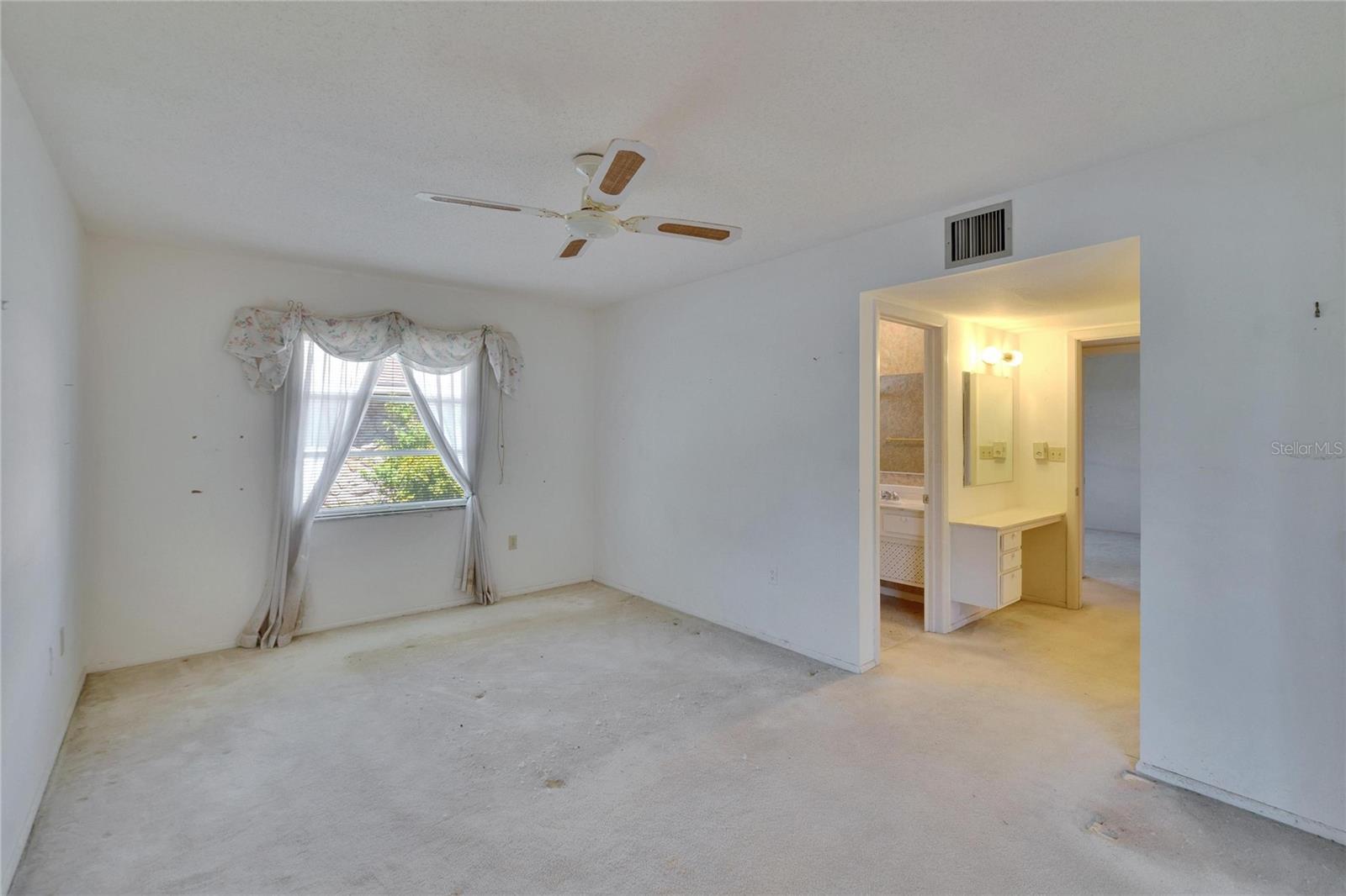 1508 W DEL WEBB BLVD, SUN CITY CENTER, FL, 33573