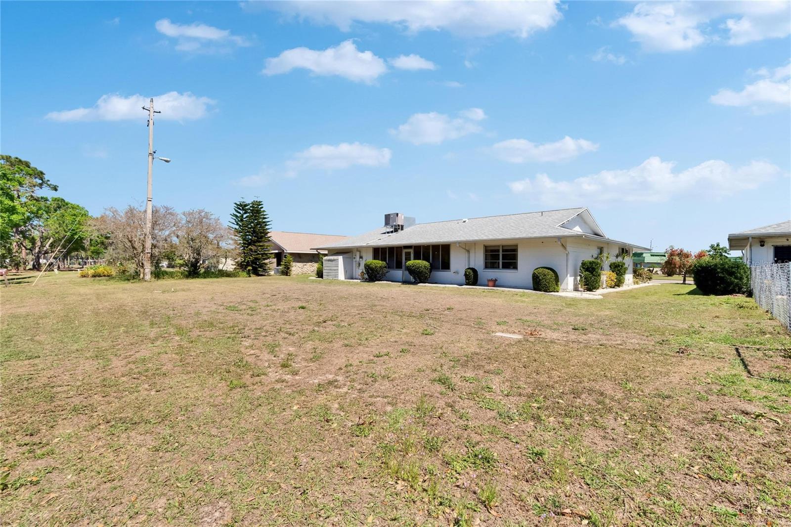 1508 W DEL WEBB BLVD, SUN CITY CENTER, FL, 33573