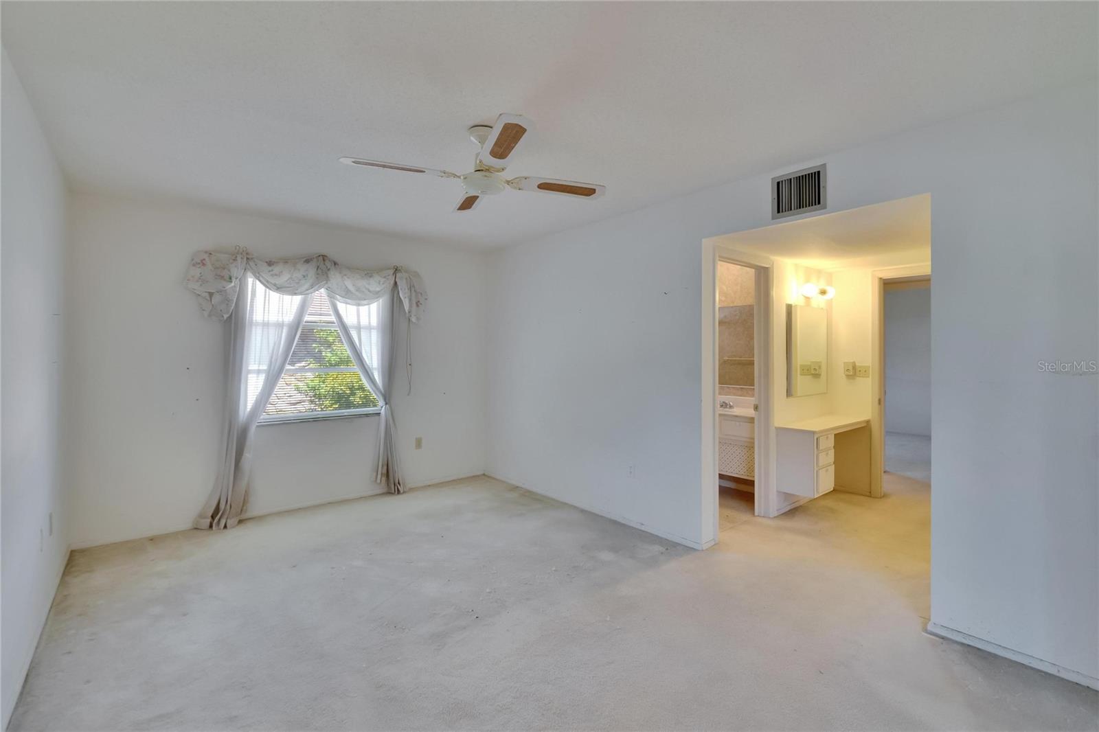 1508 W DEL WEBB BLVD, SUN CITY CENTER, FL, 33573