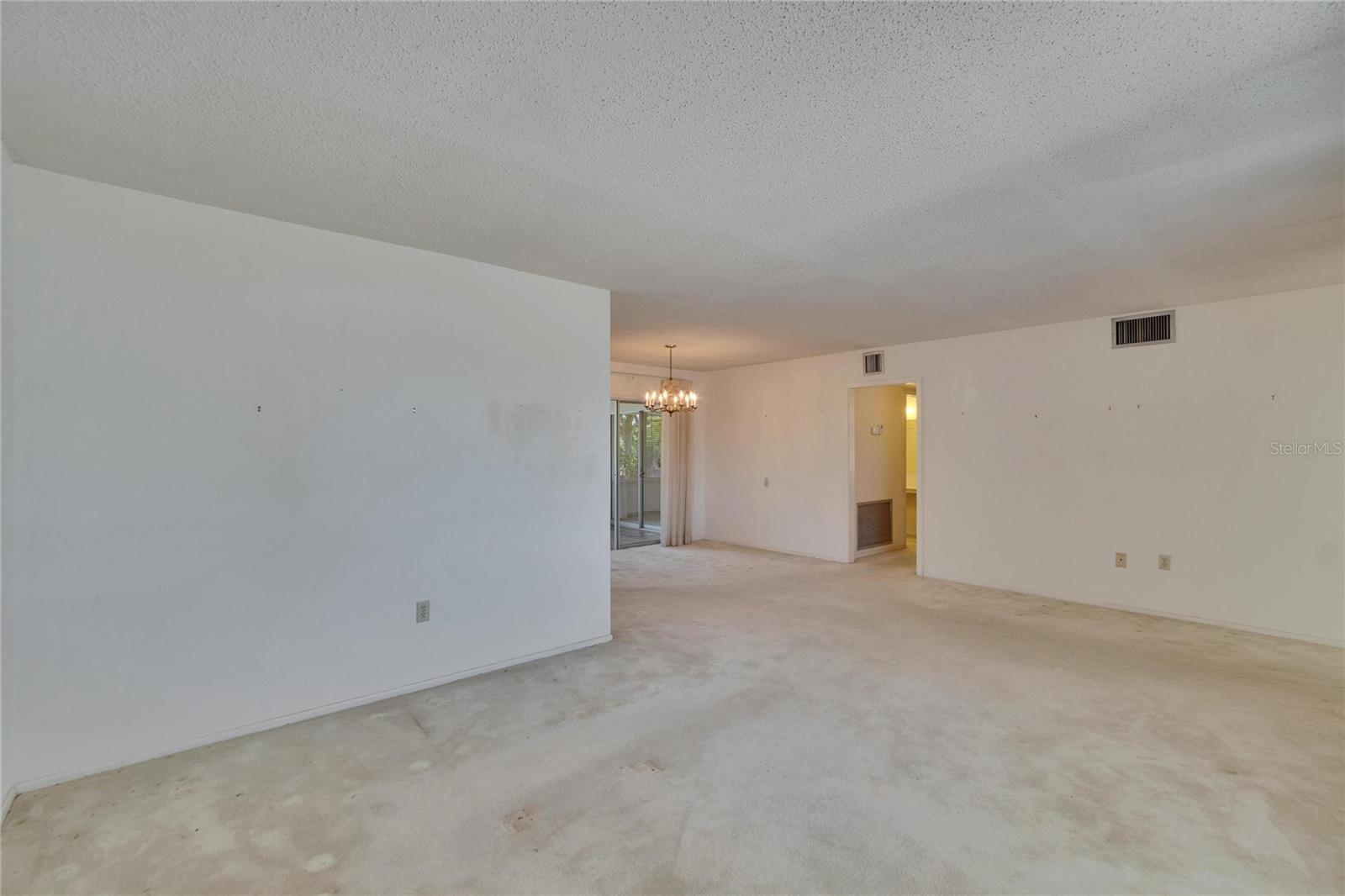 1508 W DEL WEBB BLVD, SUN CITY CENTER, FL, 33573
