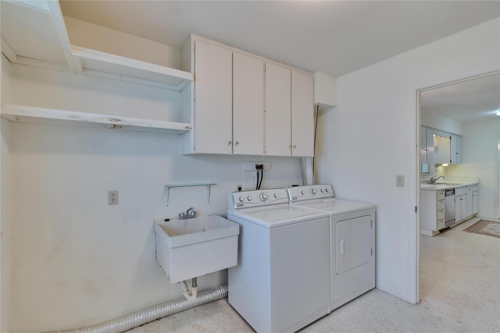 1508 W DEL WEBB BLVD, SUN CITY CENTER, FL, 33573