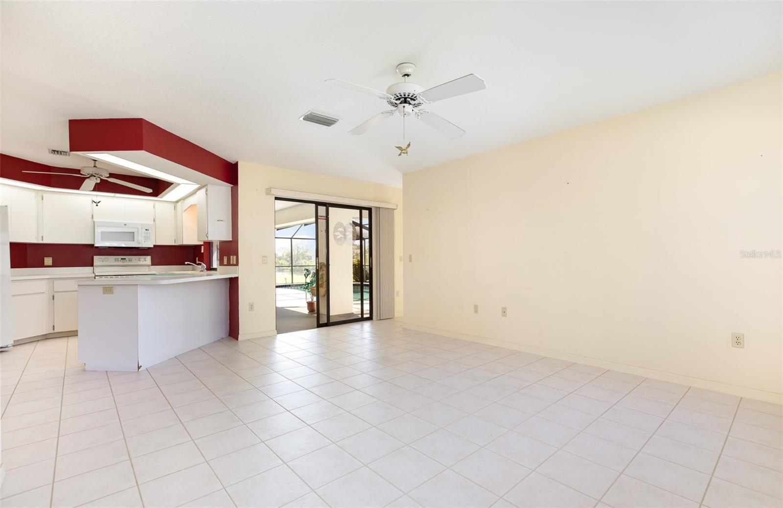 31 BUNKER RD, ROTONDA WEST, FL, 33947