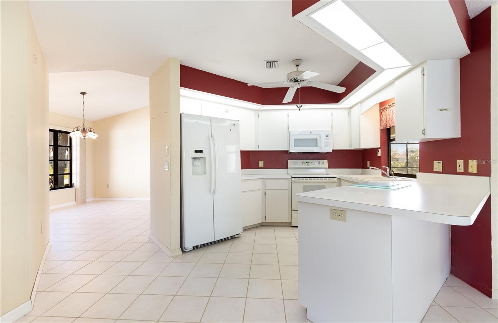 31 BUNKER RD, ROTONDA WEST, FL, 33947
