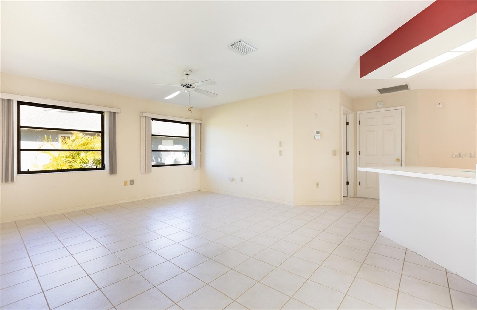 31 BUNKER RD, ROTONDA WEST, FL, 33947