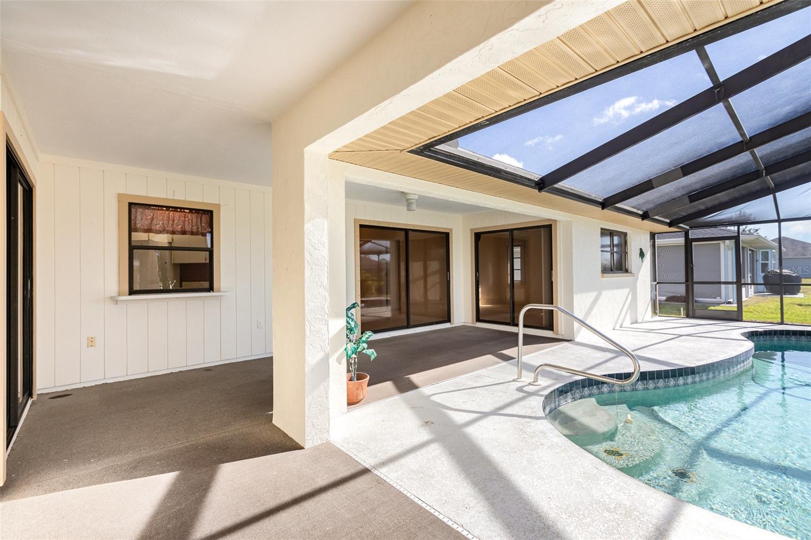 31 BUNKER RD, ROTONDA WEST, FL, 33947