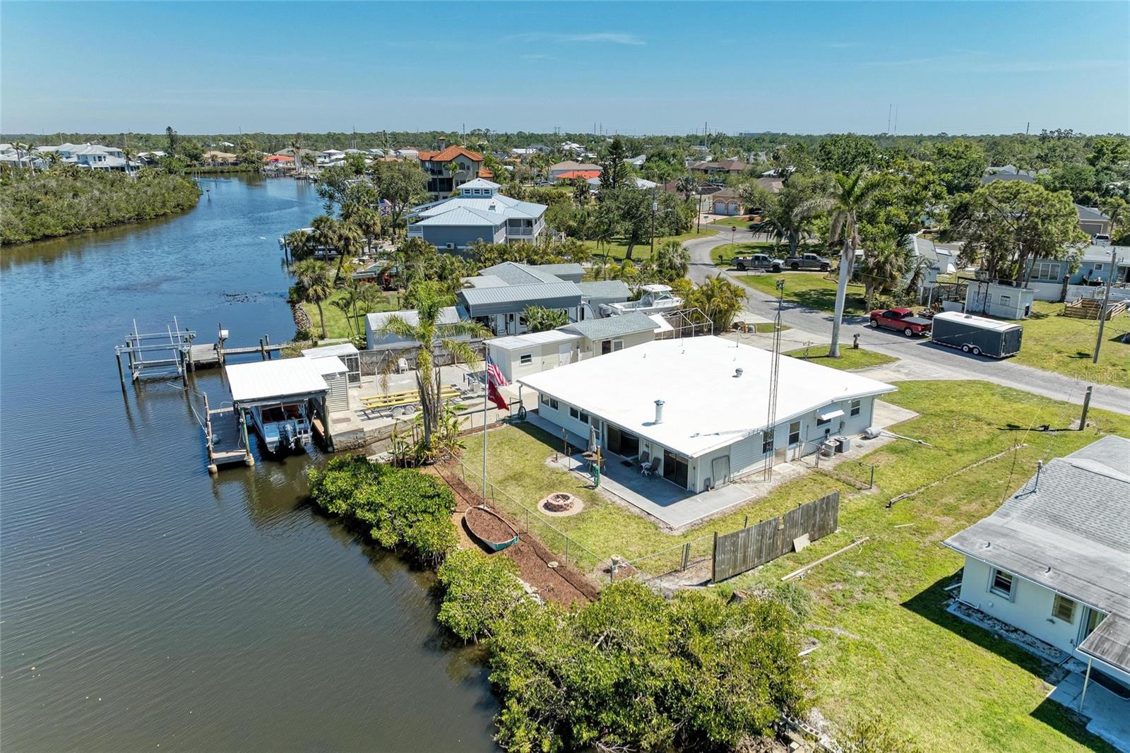 603 RAVENNA ST N, NOKOMIS, FL, 34275