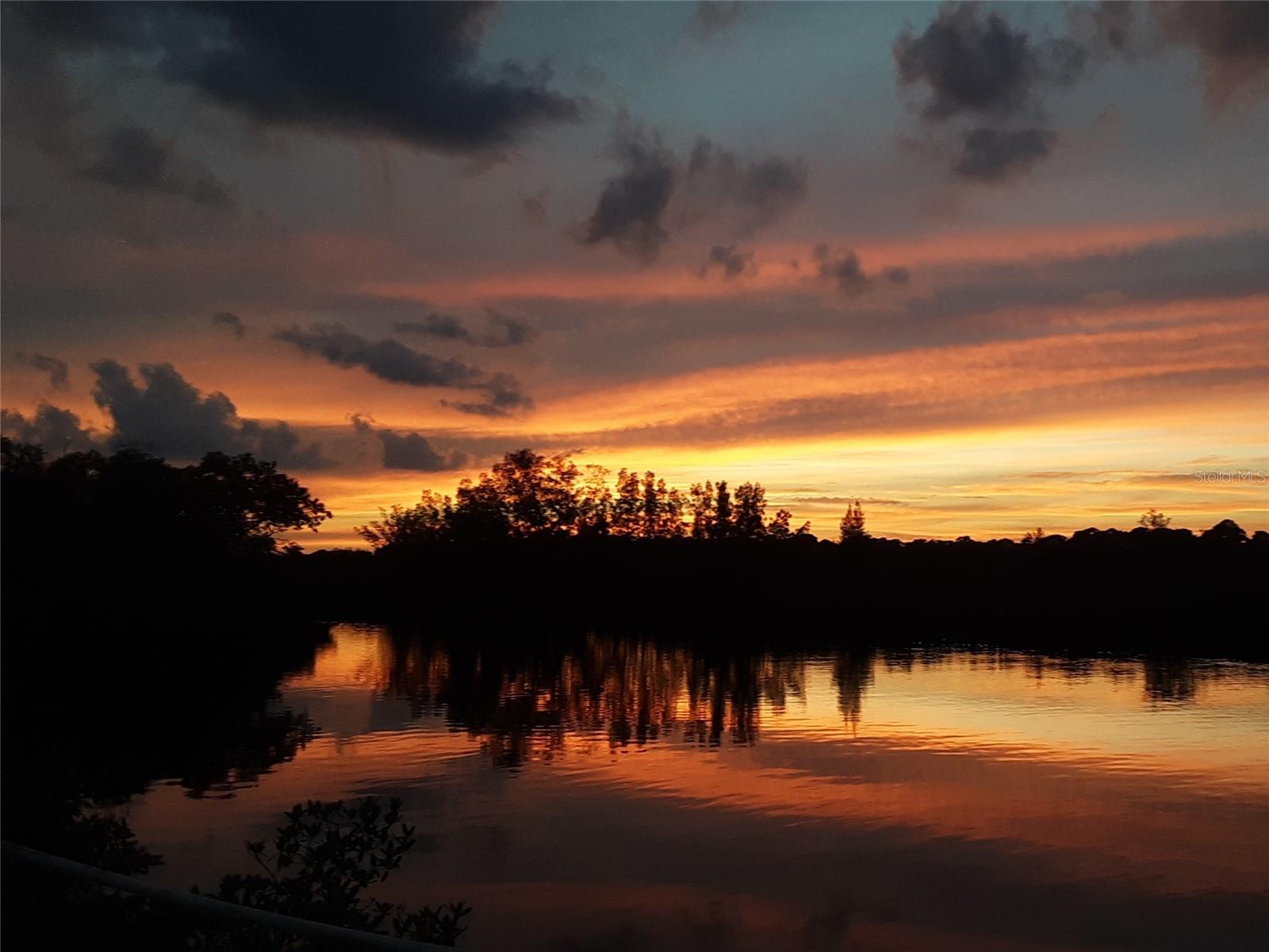 603 RAVENNA ST N, NOKOMIS, FL, 34275