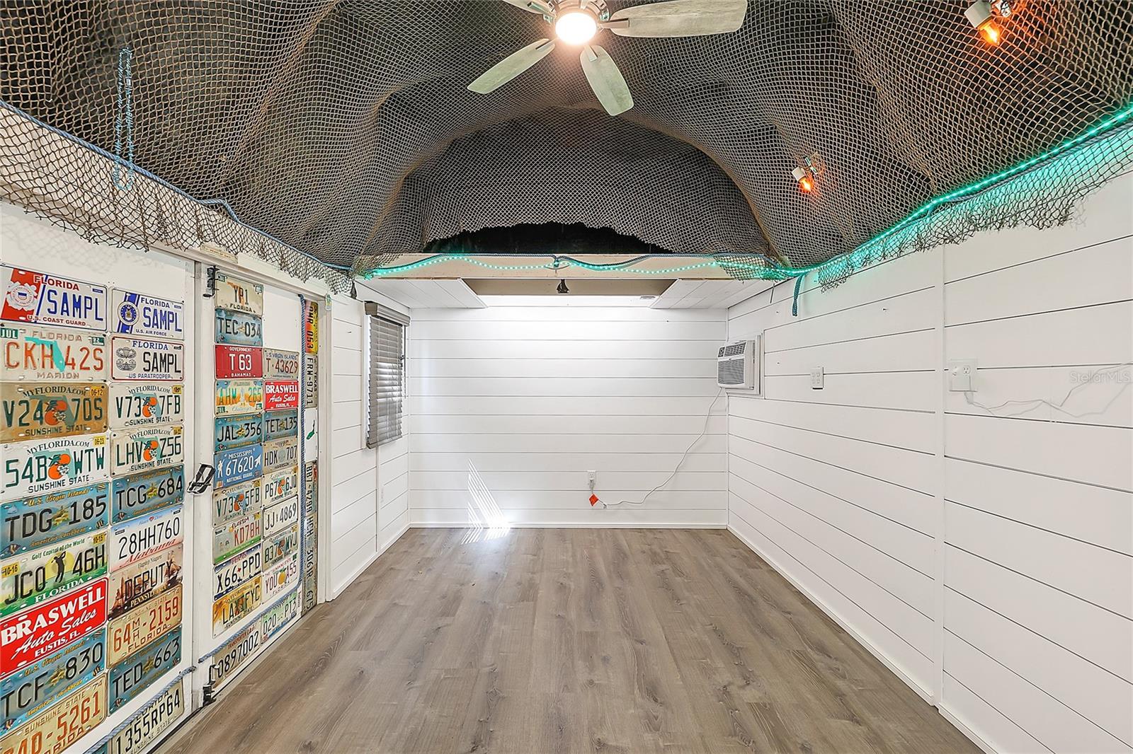 615 CAMELIA ST, MOUNT DORA, FL, 32757