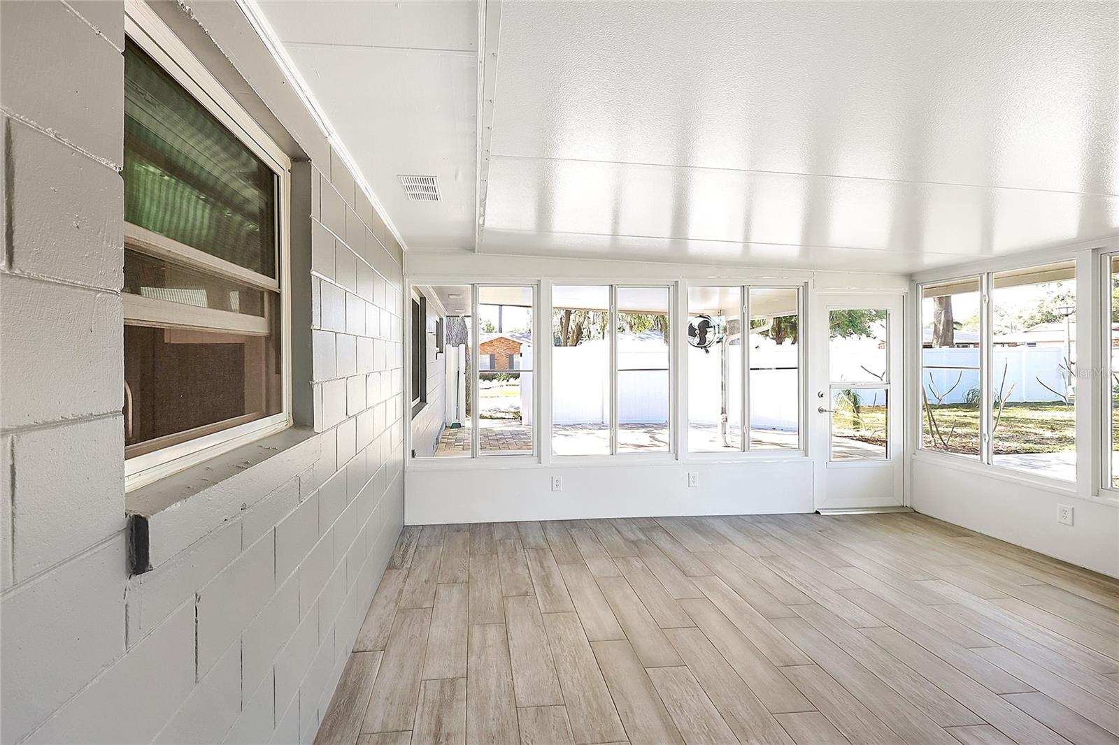 615 CAMELIA ST, MOUNT DORA, FL, 32757