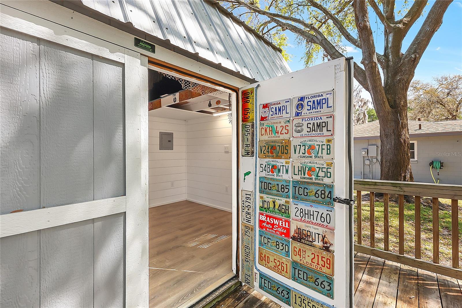 615 CAMELIA ST, MOUNT DORA, FL, 32757