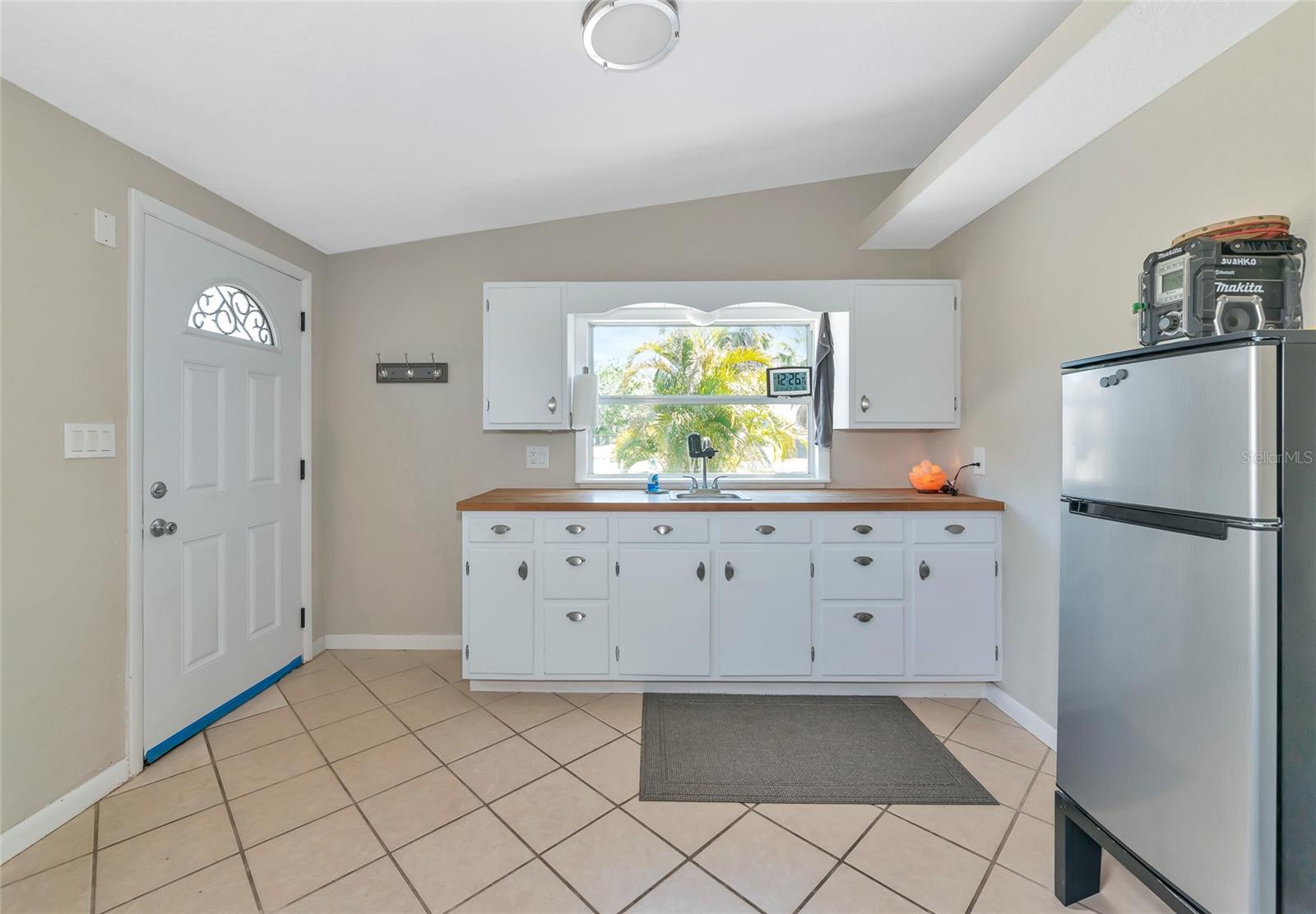 5860 BROWN LN, SARASOTA, FL, 34232