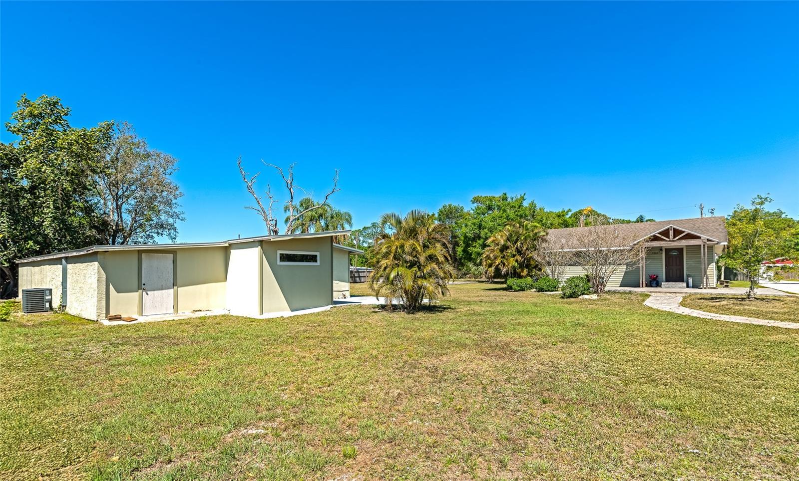 5860 BROWN LN, SARASOTA, FL, 34232