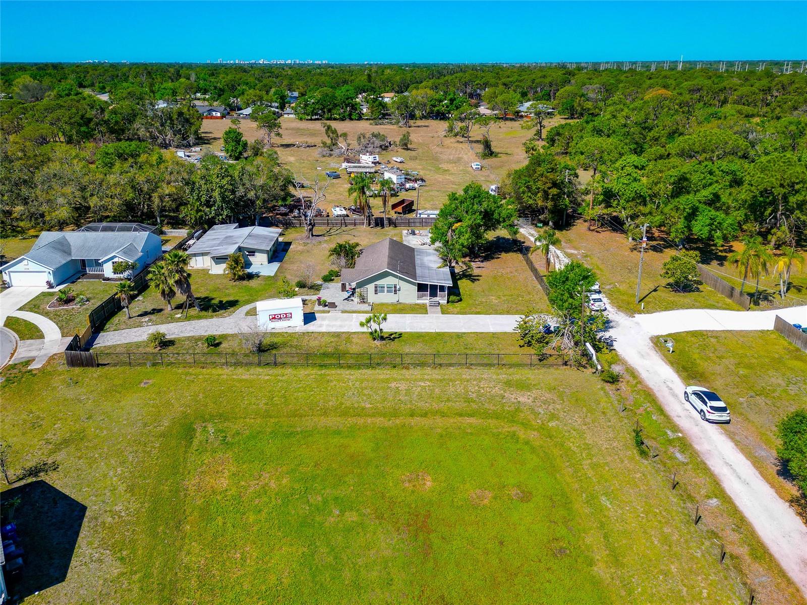 5860 BROWN LN, SARASOTA, FL, 34232