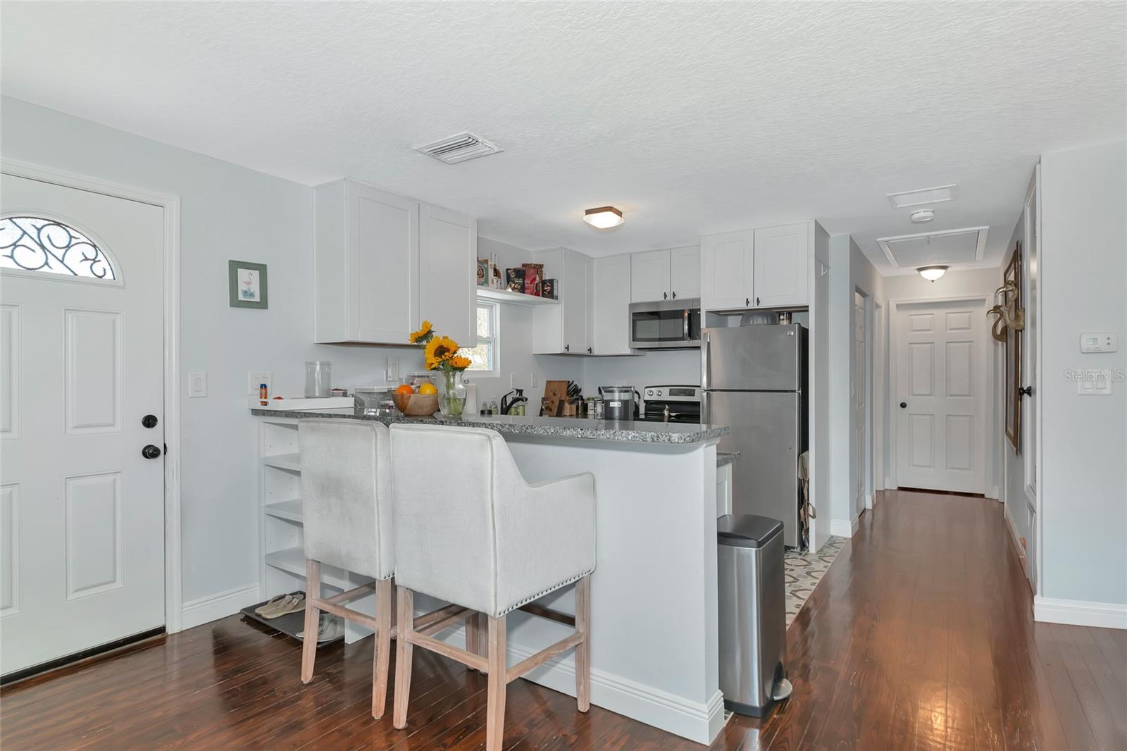 5860 BROWN LN, SARASOTA, FL, 34232