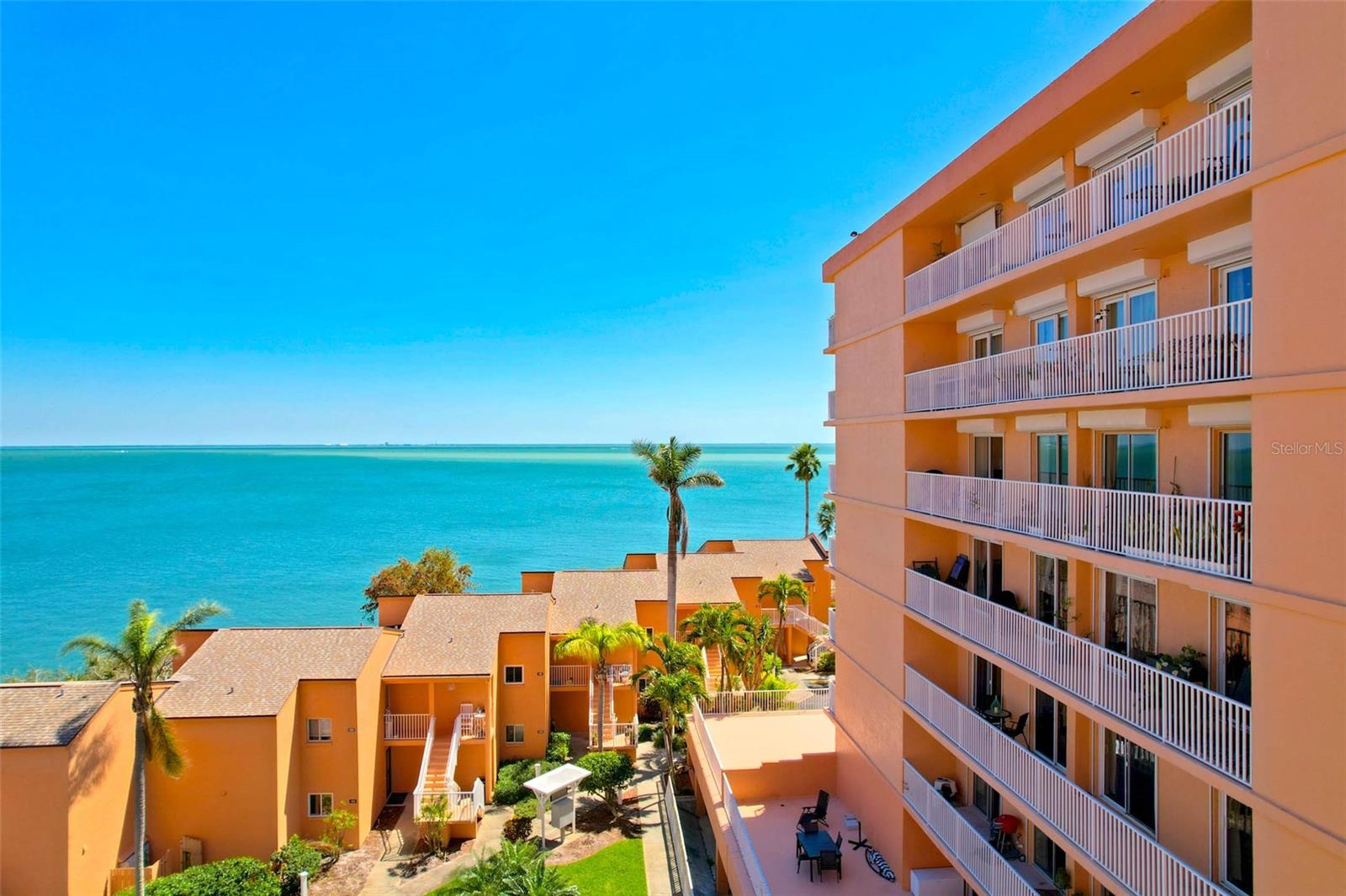 7432 SUNSHINE SKYWAY LN S #602, ST PETERSBURG, FL, 33711